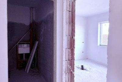 Casa tip triplex, cu 2 camere, de vanzare in Sanandrei. - 10