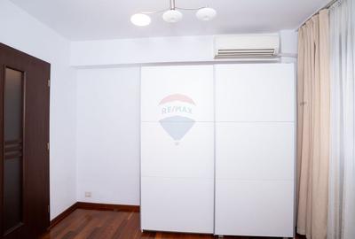 Apartament 3 camere spatios de inchiriat, modern, in zona centrala Apartament 3 camere spatios de inchiriat, modern, in zona centrala - 12