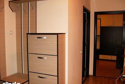 Apartament cu 2 camere decomandat în Central - 2