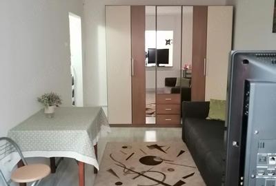 Garsonieră decomandată în Micălaca - 2