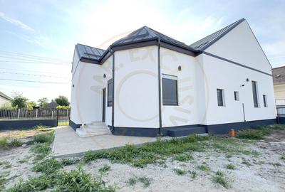 Casa 3 camere 154 mp, Teren 630 mp - Str. T. Vladimirescu - Carei - Comision 0% - 2