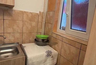 Garsonieră decomandată, mobilată în Central - 7