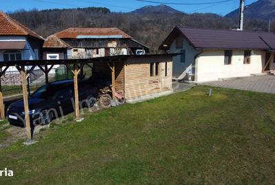 Casă cu 2 camere cu Teren 1794 Mp în Corbeni - 12