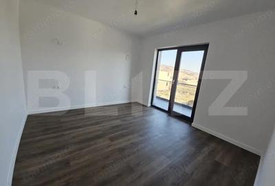 Casă cu 4 camere cu Teren 396 Mp în Tomești - 16