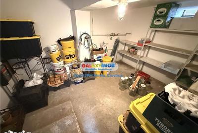 Casă cu 4 camere cu Teren 985 Mp în Central - 9