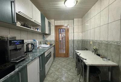 Apartament cu 3 camere decomandat în Paltiniș - 4