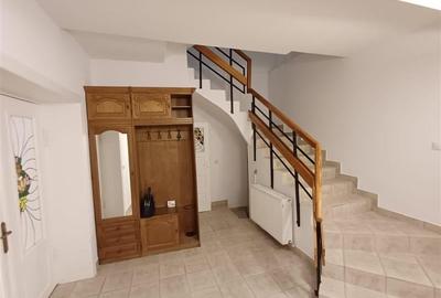 Casa 7 camere - 232 s.u. - Piata Domenii - 3