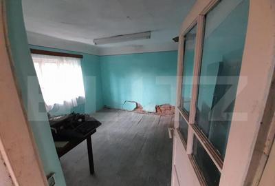 Teren 1160 mp + casa batraneasca, zona Cosoveni - 7