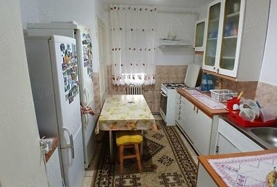 Apartament cu 4 camere decomandat, mobilat în Caransebeș - 8