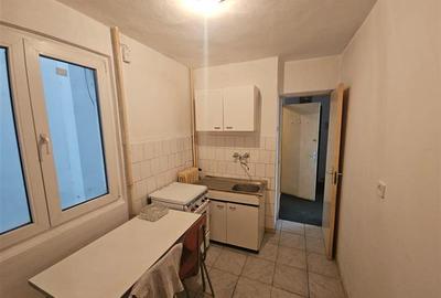 Apartament cu 2 camere decomandat în Tineretului - 11