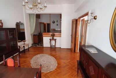 Vanzare apartament 3 camere Eminescu - 2