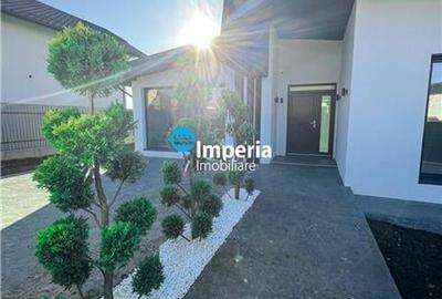 Casa parter, 4 cam, 2 bai, 500 teren,  Ciurbesti Miroslava
