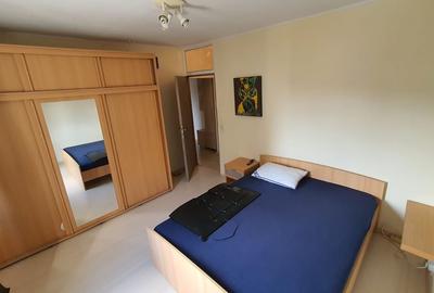 Apartament 3 camere de vânzare–complet mobilat, pe Str. Novaci/13 Sept - 9