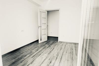 Apartament cu 3 camere decomandat în Păcurari - 14
