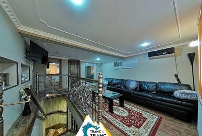 Apartament spectaculos cu 2 dormitoare pe 2 nivele la Boul Rosu - 9