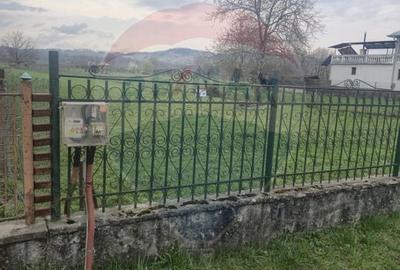 Teren Construcții de 1745 mp, în Crăciunești - 2