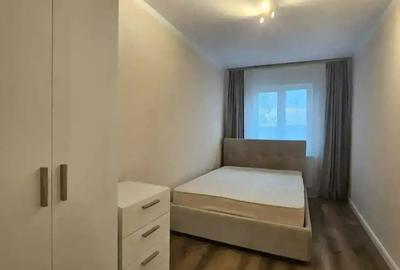 Apartement cu 3 camere semidecomandat - 2