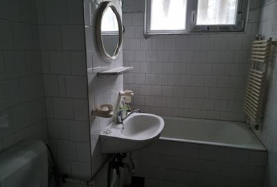 Vând apartament 4 camere decomandat, Micro 3, 96 mp - 1