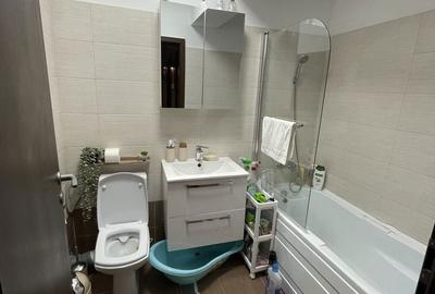 Apartament cu 2 camere în Apărătorii Patriei - 1