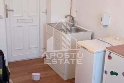 Garsoniera situata in zona Take Ionescu - 5