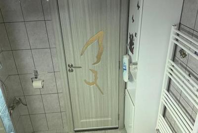 Apartament cu 3 camere decomandat în Apollo - 13