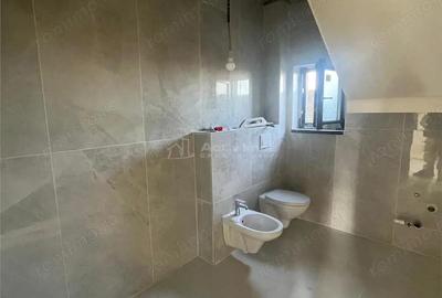 Casă cu Teren 270 Mp în Vânători