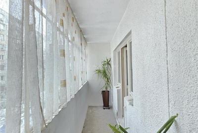 Apartament cu 4 camere decomandat în Crângași - 15