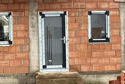Duplex cu 4 camere cu Canalizare în Moșnița Nouă - 7