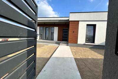 Casă cu 4 camere în Exterior Vest - 4