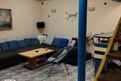 Casă cu 7 camere cu Canalizare în Vitan - 6