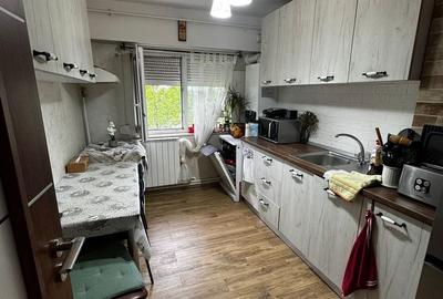 Apartament cu 3 camere decomandat, mobilat în Tomis Nord - 8