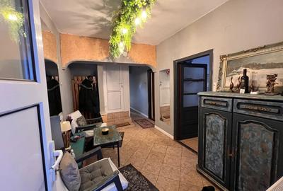 Casa de vanzare cu teren - 7