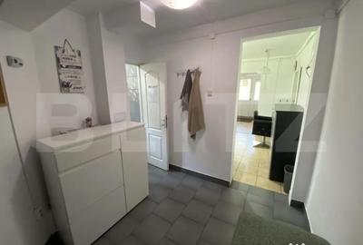 Apartament cu 3 camere semidecomandat în Central - 4