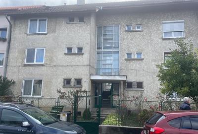 Apartament cu 2 camere decomandat în Centrul Civic