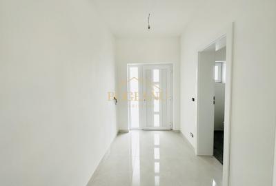 Duplex cu 4 camere cu Canalizare în Urseni - 4