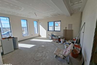 Casă cu 3 camere în Berceni - 1