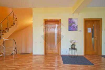 Casă individuală cu 10 camere cu Teren 1300 Mp în Hălchiu - 30