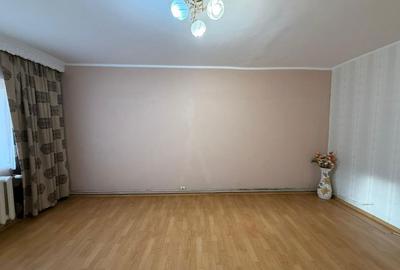 Apartament cu 3 camere decomandat în Exterior Vest - 7