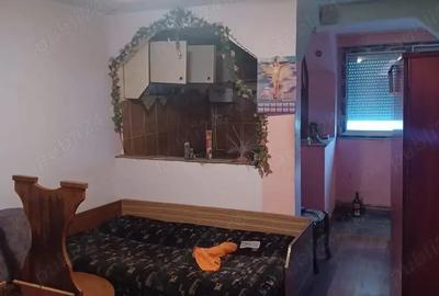 Garsoniera de vanzare , parter , Cartierul Soarelui , 19.800 euro negociabil - 1