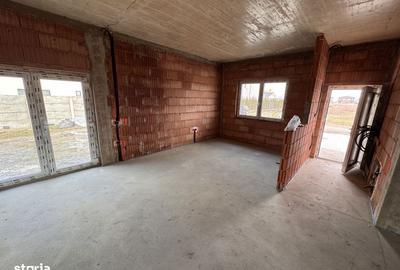 Casă cu 3 camere cu Teren 380 Mp în Central - 6