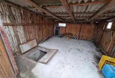 A 39 Proprietarul vinde in Buhu?i ,casa 3 camere la strada , - 14