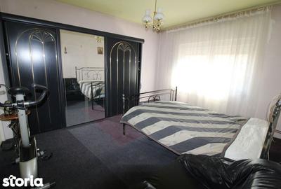 Casă cu 6 camere decomandat cu Teren 335 Mp în Central - 13