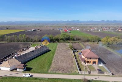 Teren Construcții intravilan de 2063 mp, în Podoleni - 8