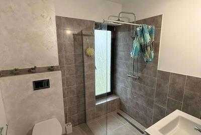Casă cu 4 camere cu Teren 523 Mp în Central - 3