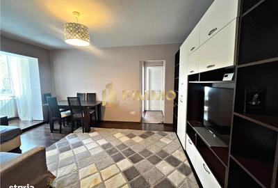 Apartament cu 3 camere semidecomandat în Central - 1
