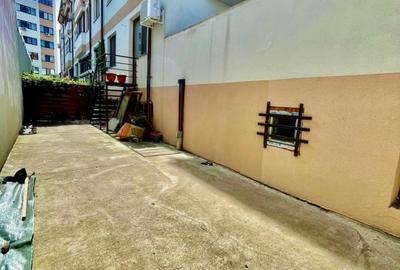 Apartament cu terasa si curte - 8