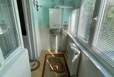 Vanzare apartament 2 camere slobozia zona foarte buna - 3