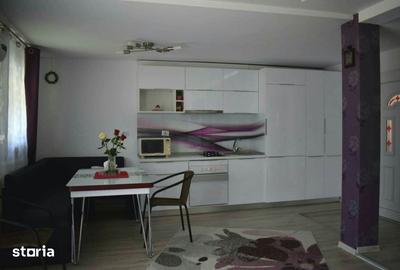 Casă cu Teren 480 Mp în Central - 4