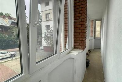 Inchiriere  Apartament cu 3 camere Decomandat zona Garii - 11