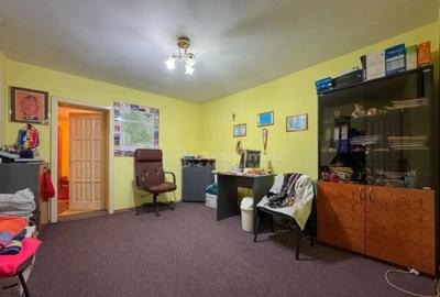 Casă cu 4 camere cu Teren 166 Mp în Bălcescu - 1